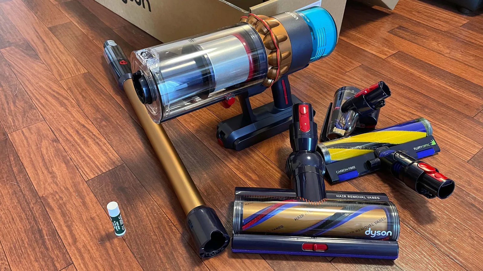 dyson-codeless-cleaner