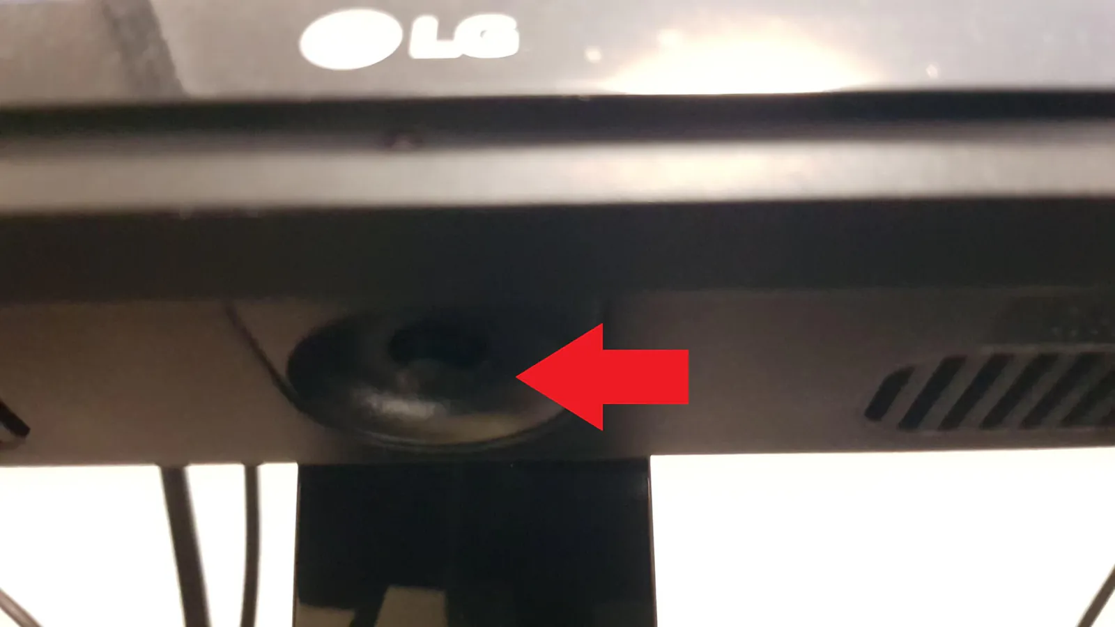 4k-monitor-lg-24ud58-b-review-photo-12