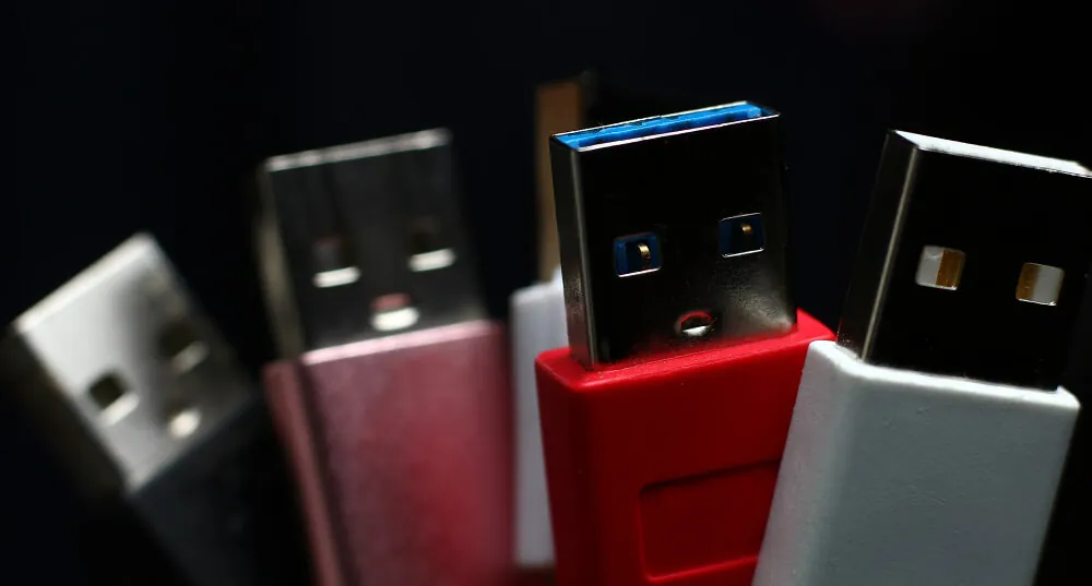 usb-version-standard-and-connector