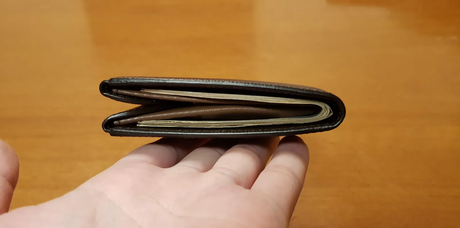 cartolare-hammock-wallet-height