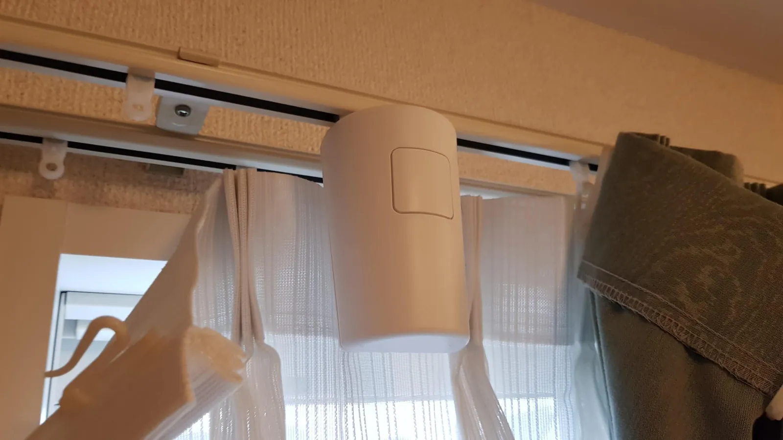 mezamashi-curtain-mornin-27
