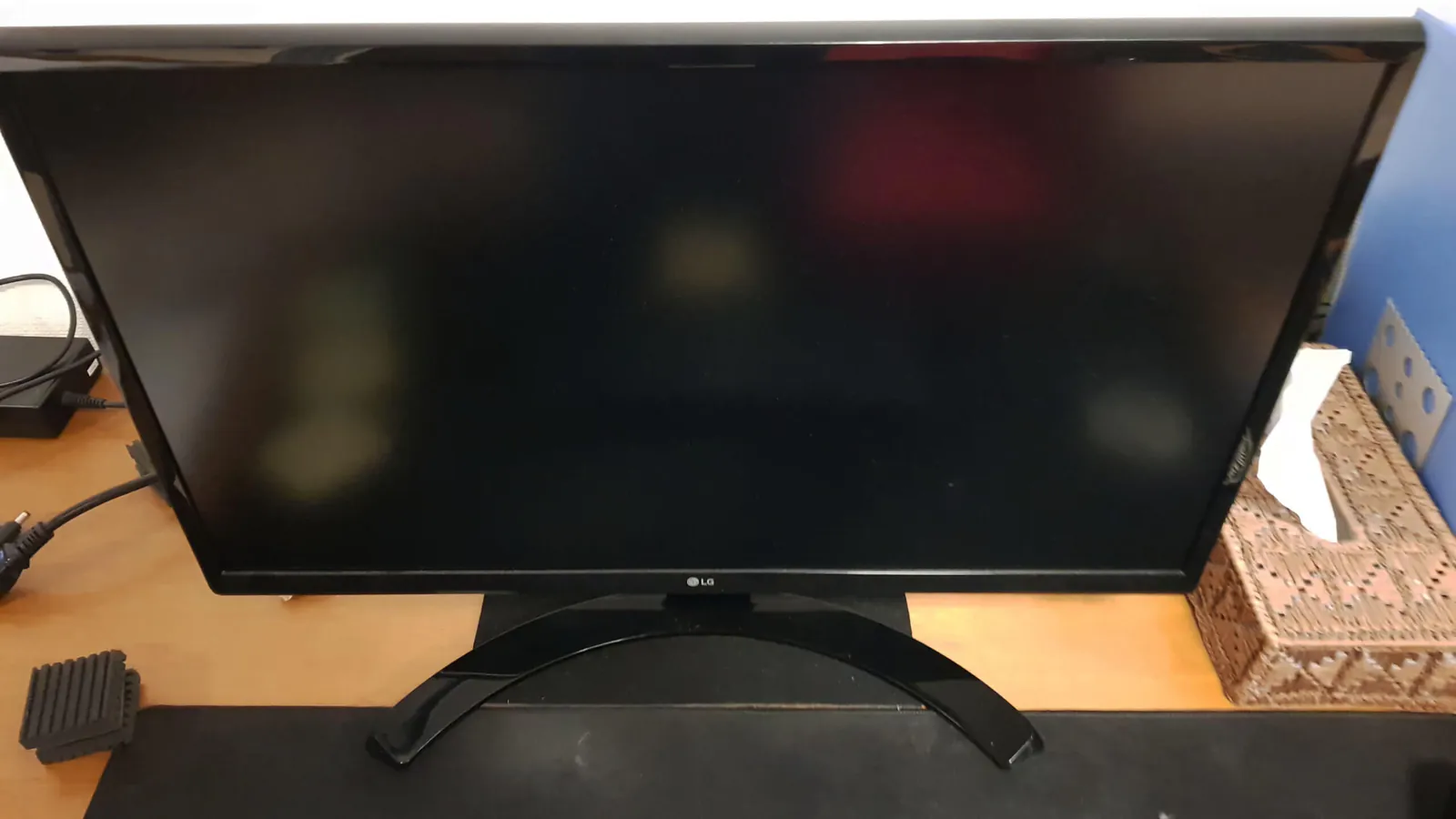 4k-monitor-lg-24ud58-b-review-photo-2